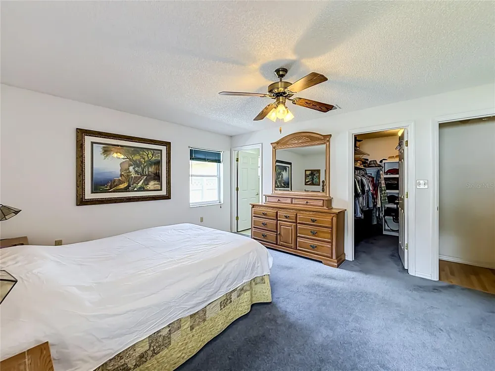 33909 LINDA LANE Leesburg, FL 34788