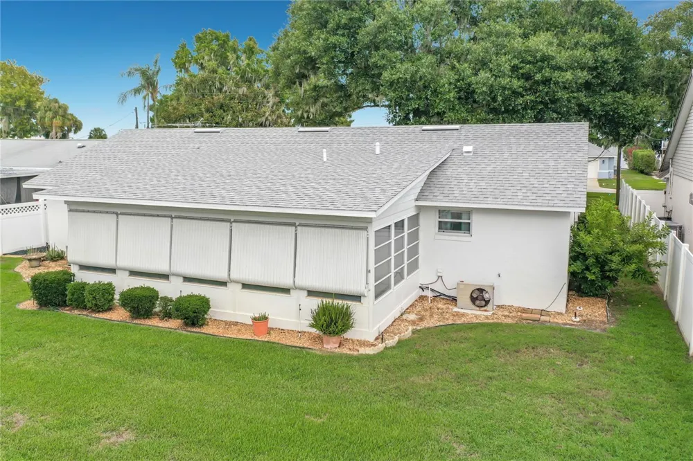 33909 LINDA LANE Leesburg, FL 34788