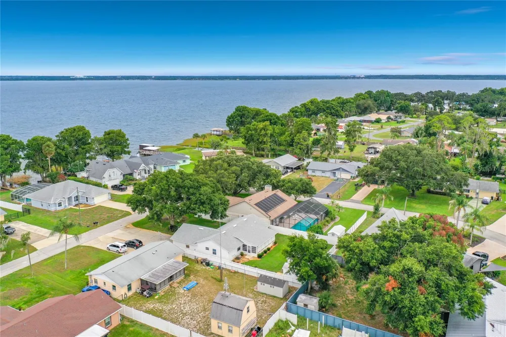 33909 LINDA LANE Leesburg, FL 34788