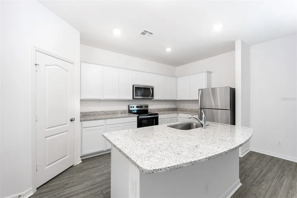 3712 BERGAMOT STREET Lake Alfred, FL 33850