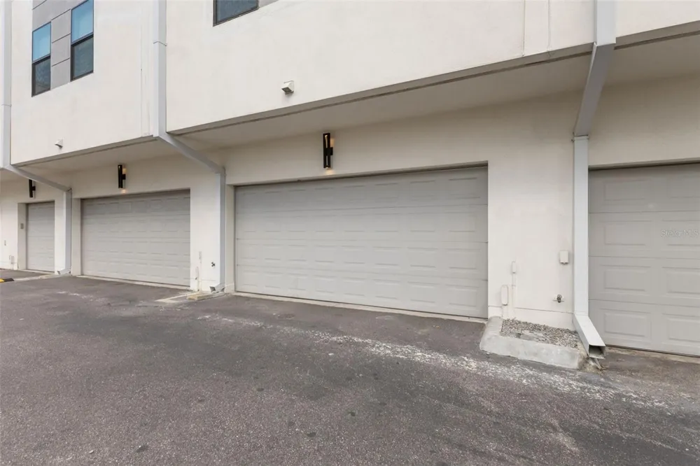 401 OREGON AVENUE #9 Tampa, FL 33606