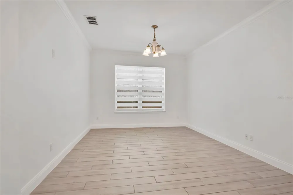 8318 VIVARO ISLE WAY Windermere, FL 34786