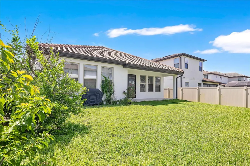 8318 VIVARO ISLE WAY Windermere, FL 34786