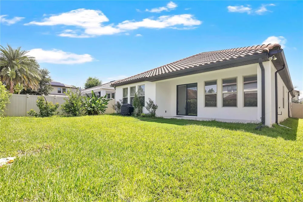 8318 VIVARO ISLE WAY Windermere, FL 34786