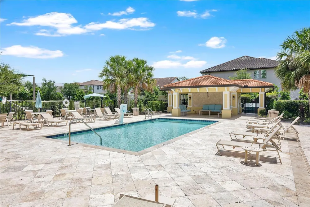 8318 VIVARO ISLE WAY Windermere, FL 34786