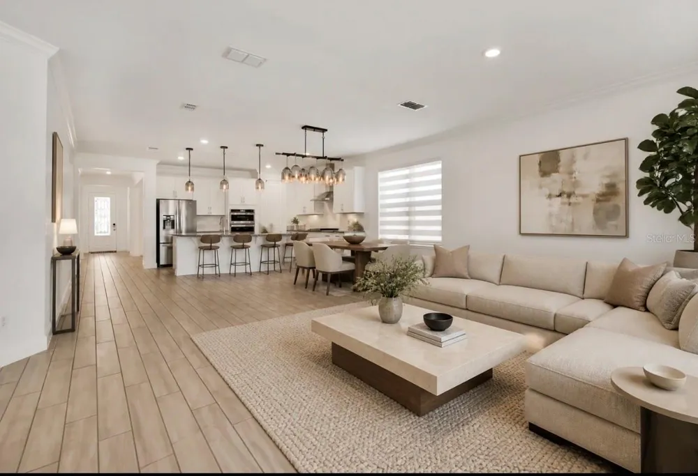 8318 VIVARO ISLE WAY Windermere, FL 34786