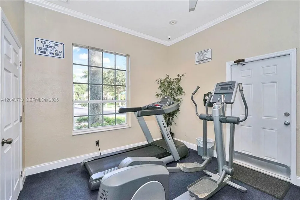 340 SW 121st Ter #340 Pembroke Pines, FL 33025