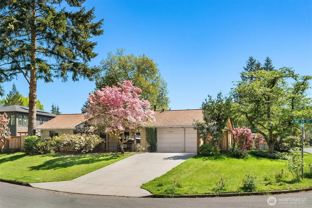 1260 168th Avenue NE Bellevue, WA 98008