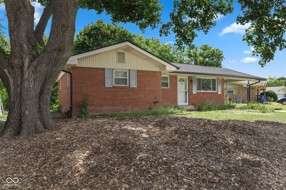9 Kiefer Court Beech Grove, IN 46107