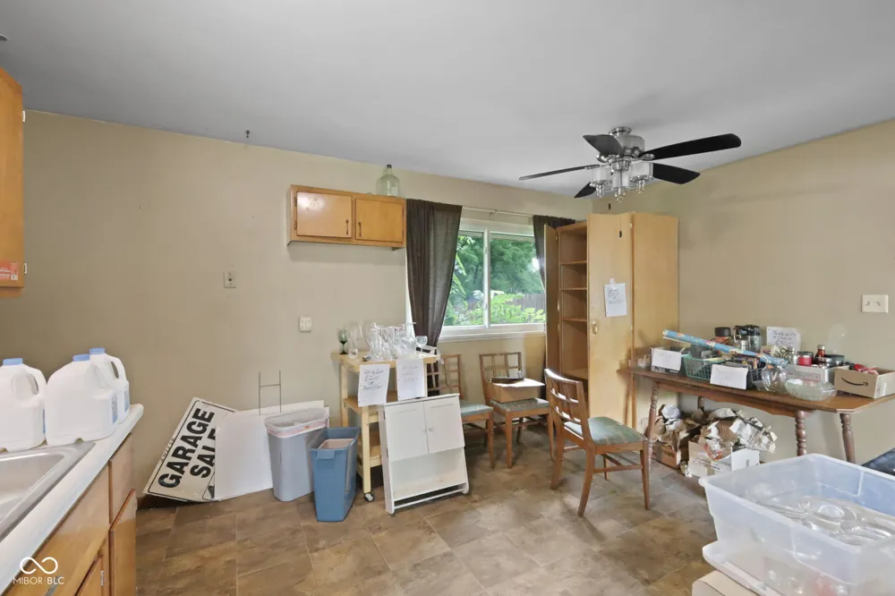 9 Kiefer Court Beech Grove, IN 46107