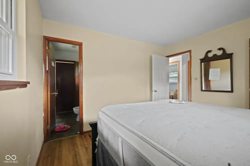 9 Kiefer Court Beech Grove, IN 46107