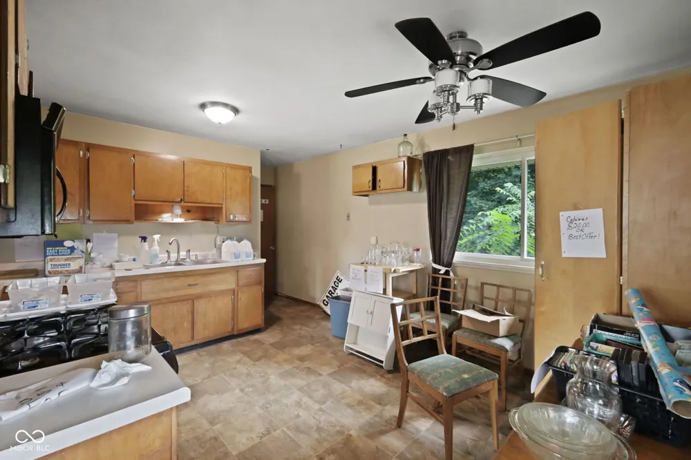 9 Kiefer Court Beech Grove, IN 46107