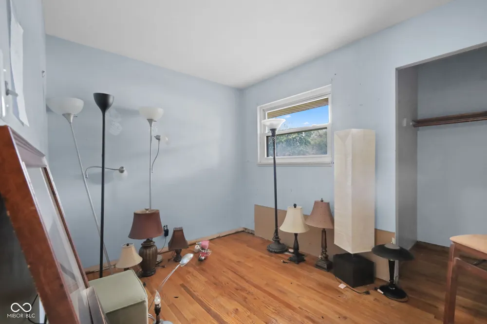9 Kiefer Court Beech Grove, IN 46107