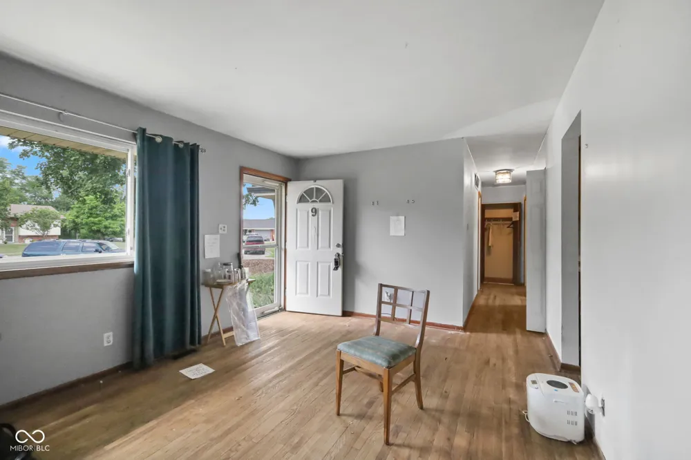 9 Kiefer Court Beech Grove, IN 46107