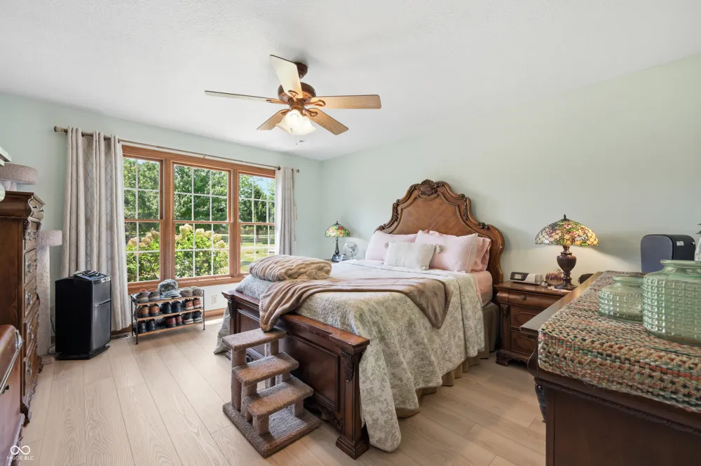1904 E State Road 46 Greensburg, IN 47240