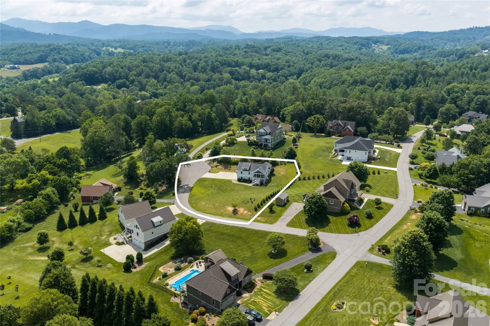 11 Ibbie Roberts Road Alexander, NC 28701