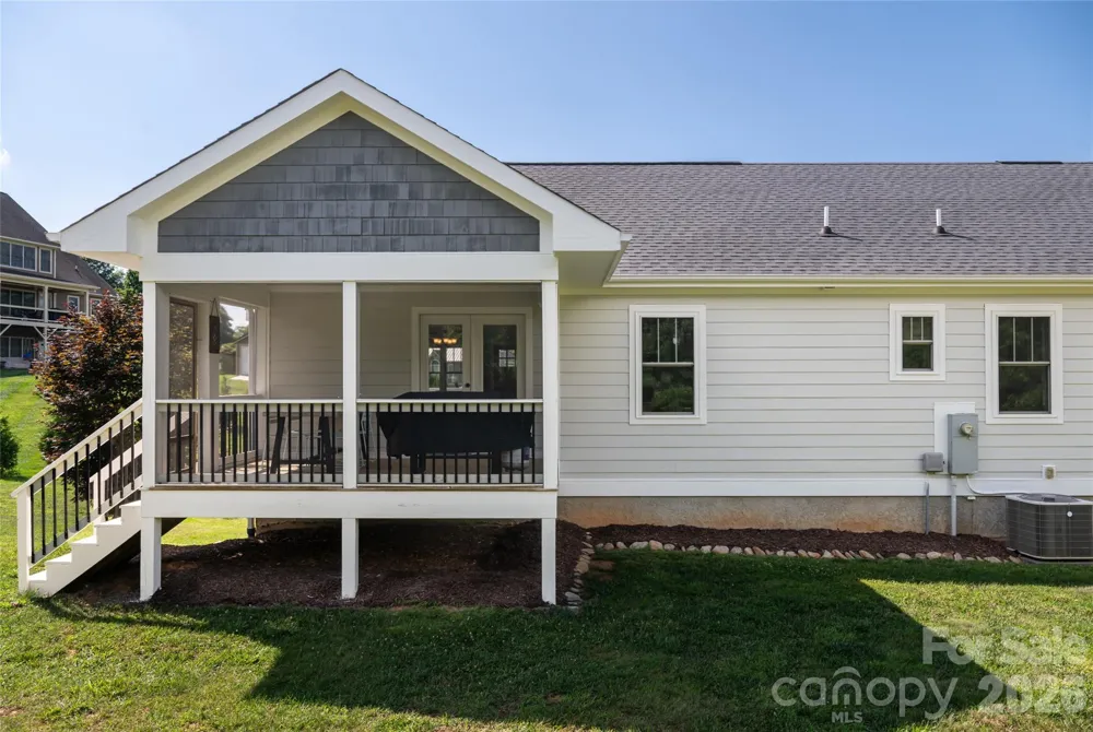 11 Ibbie Roberts Road Alexander, NC 28701