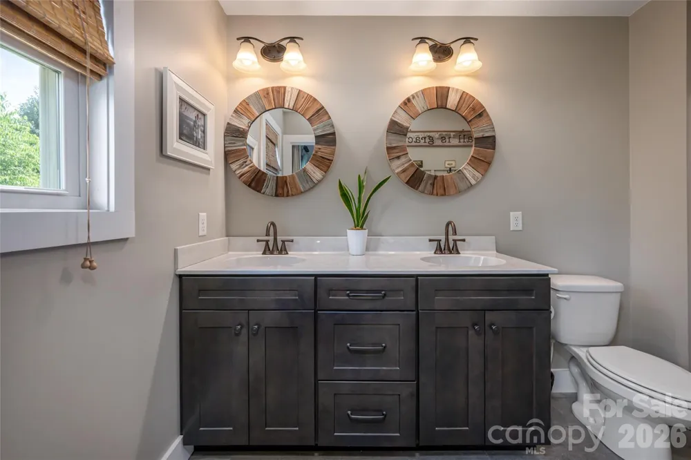 11 Ibbie Roberts Road Alexander, NC 28701