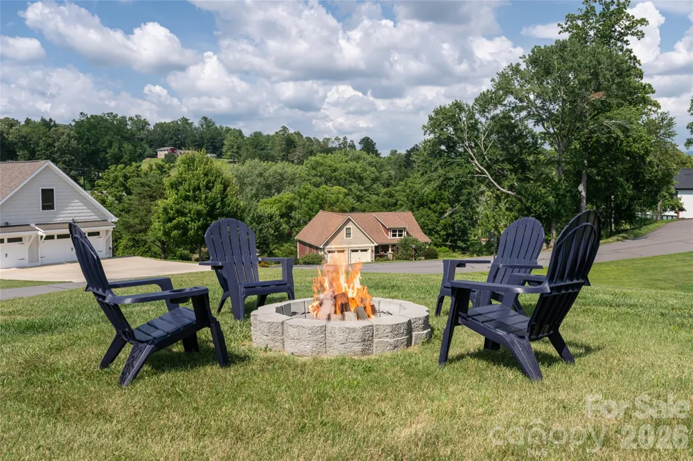 11 Ibbie Roberts Road Alexander, NC 28701