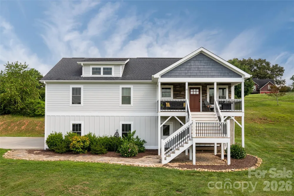 11 Ibbie Roberts Road Alexander, NC 28701