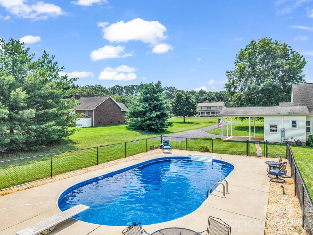 2778 Moose Gantt Trail Crouse, NC 28033