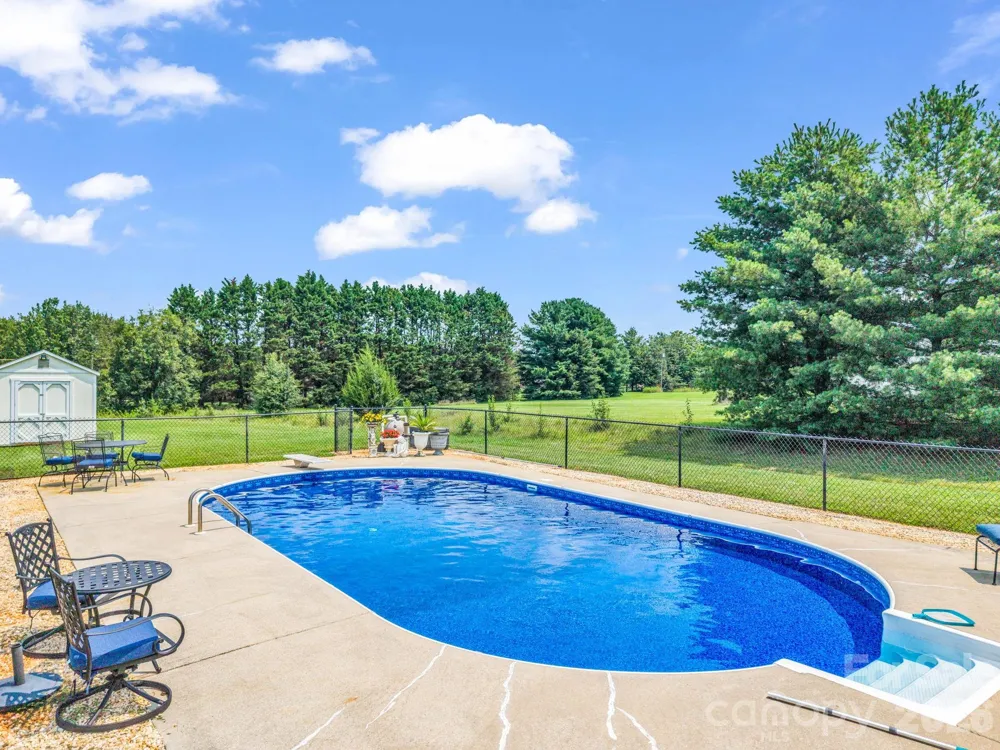 2778 Moose Gantt Trail Crouse, NC 28033