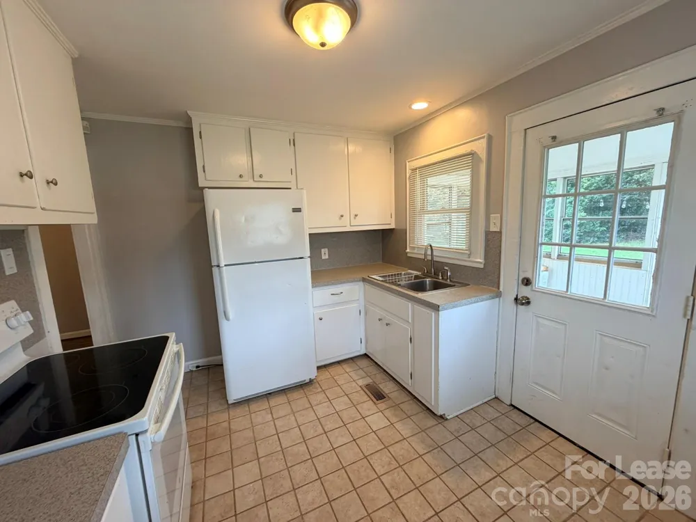 502 S Main Street Belmont, NC 28012