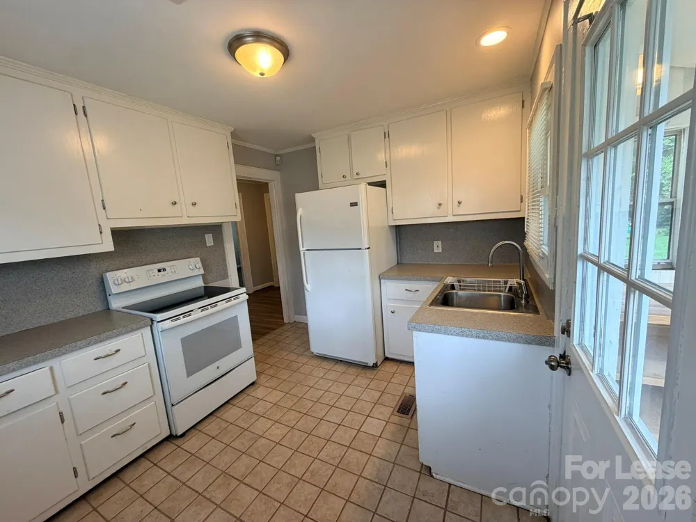 502 S Main Street Belmont, NC 28012