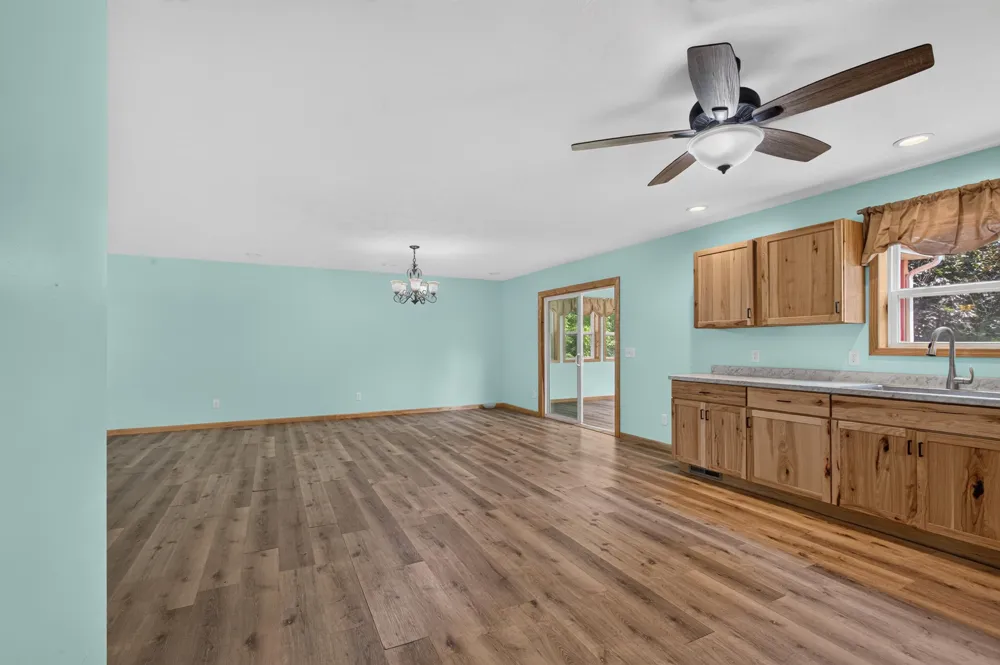 3820 Beech Avenue White Cloud, MI 49349