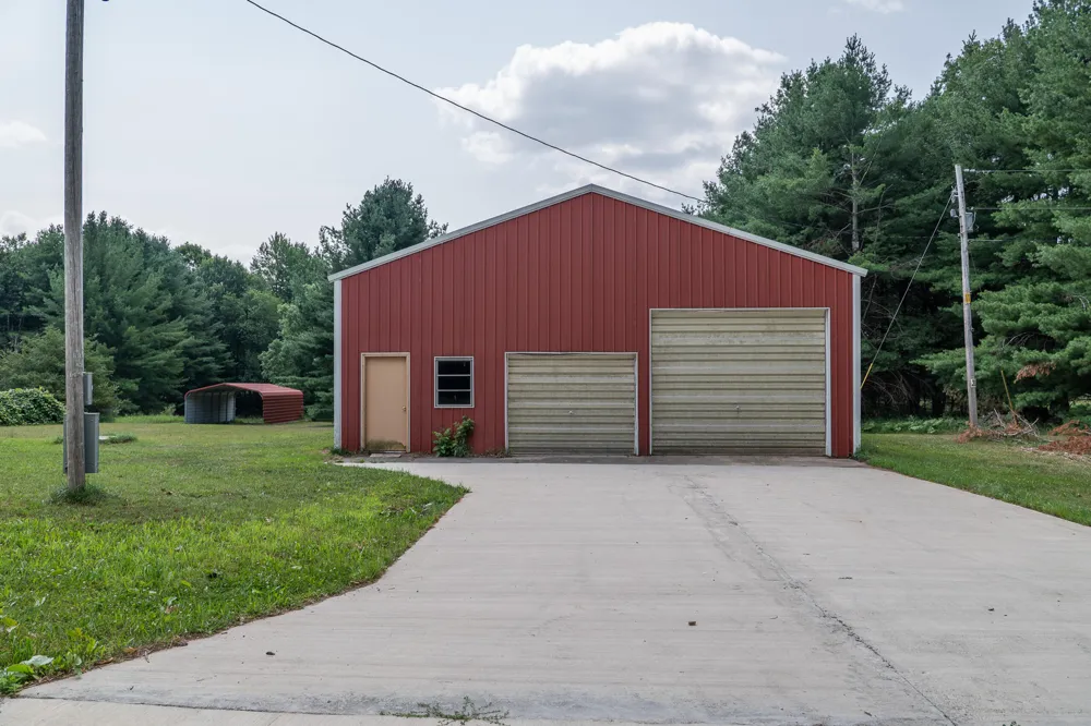 3820 Beech Avenue White Cloud, MI 49349