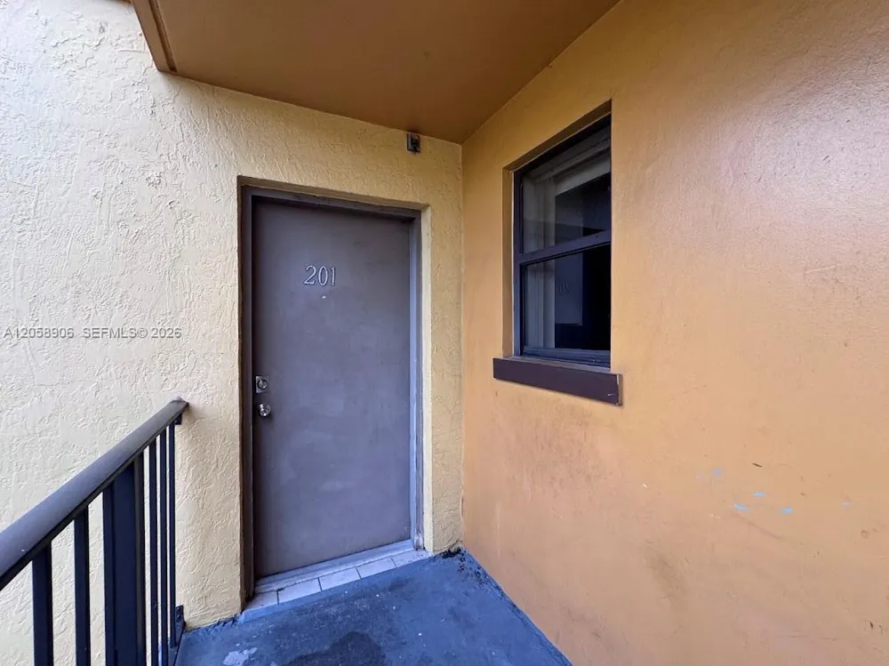 500 NW 114th Ave #201 Sweetwater, FL 33172