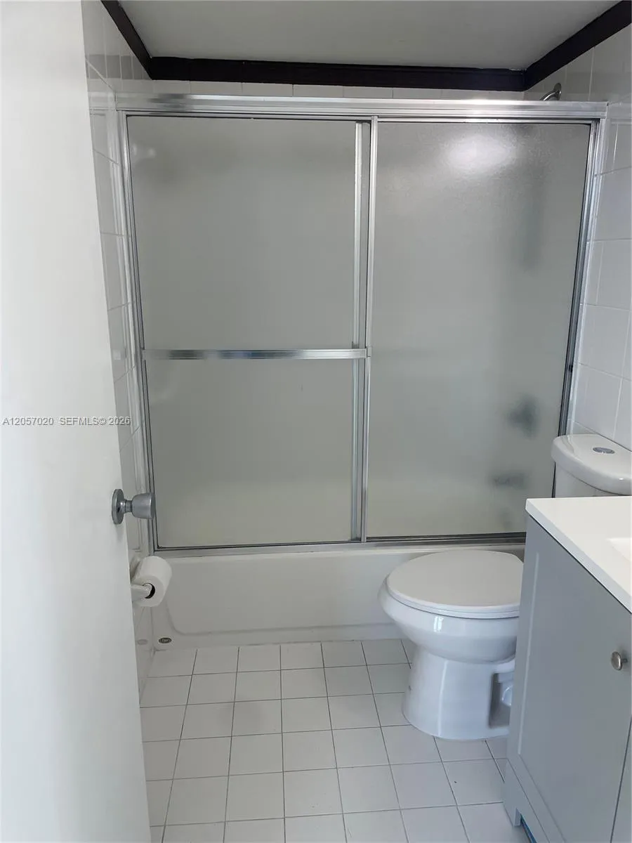 11780 SW 18th St #510-2 Miami, FL 33175