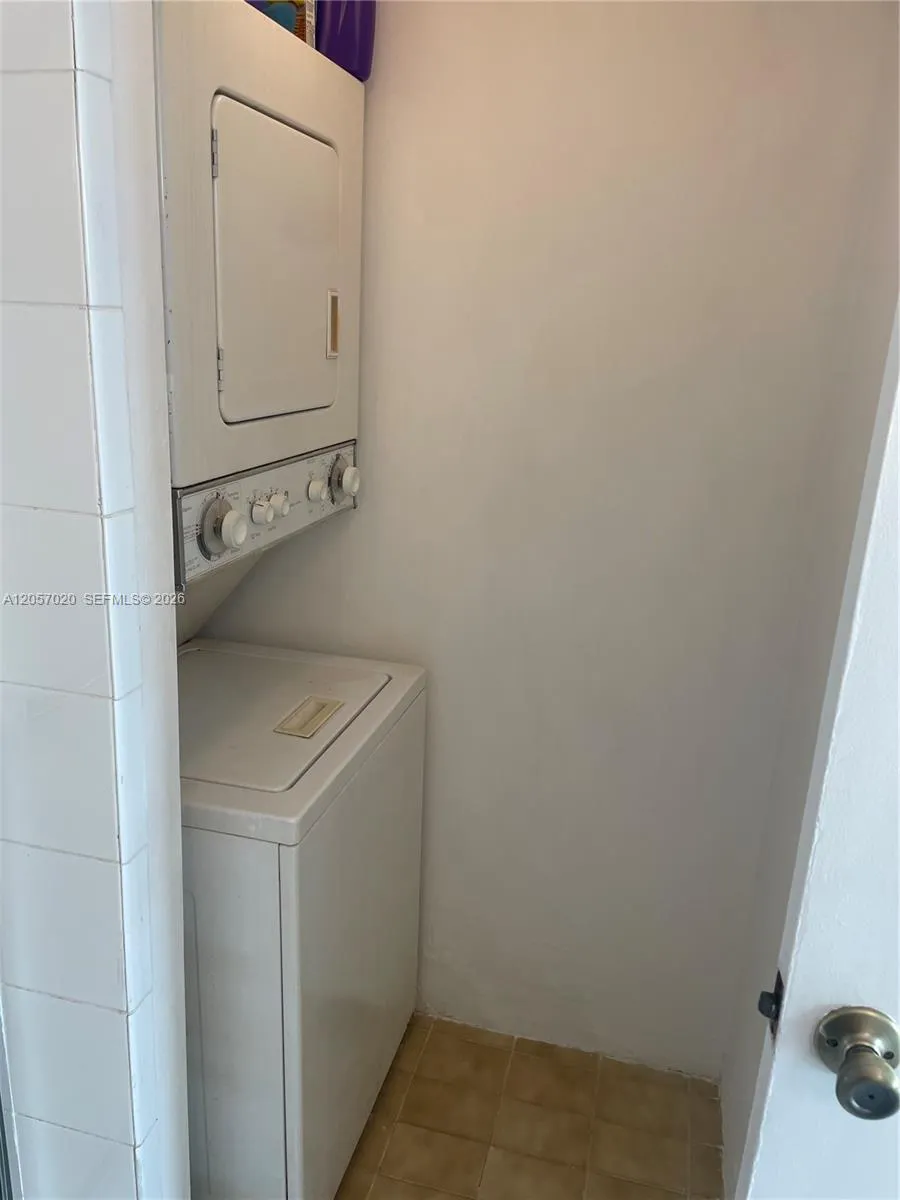 11780 SW 18th St #510-2 Miami, FL 33175