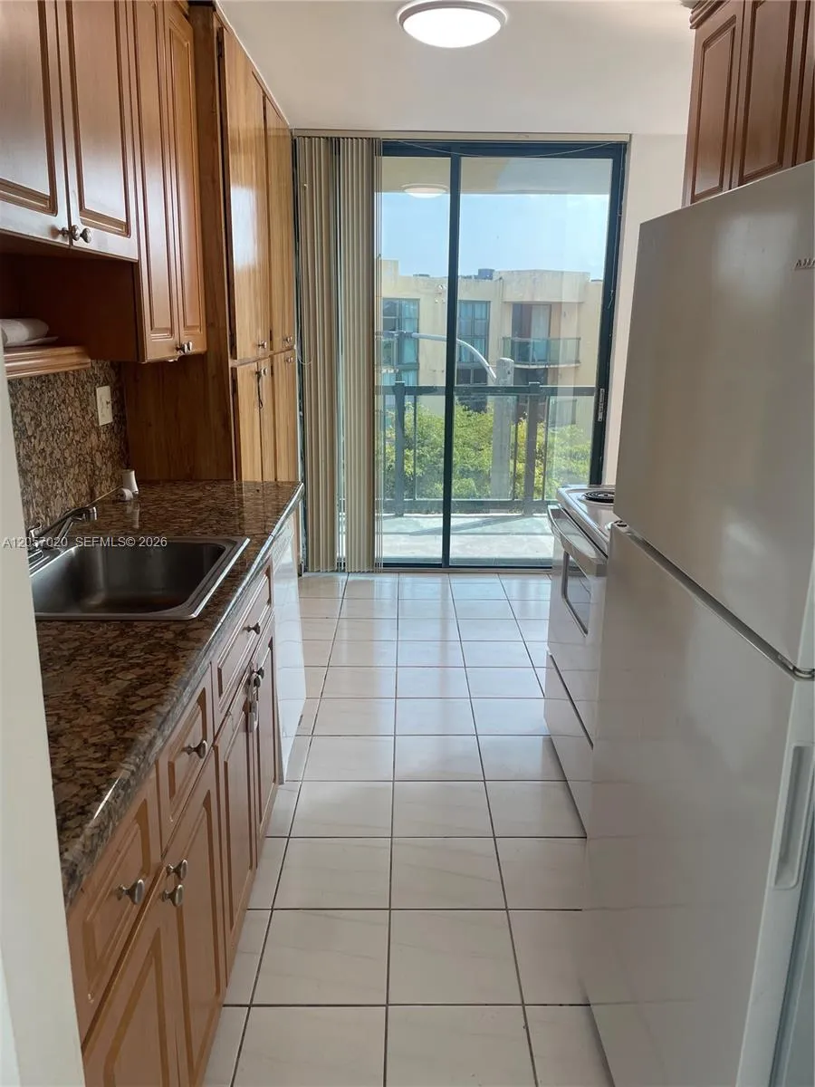 11780 SW 18th St #510-2 Miami, FL 33175