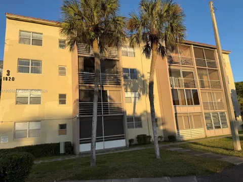 1820 SW 81st Ave #3107