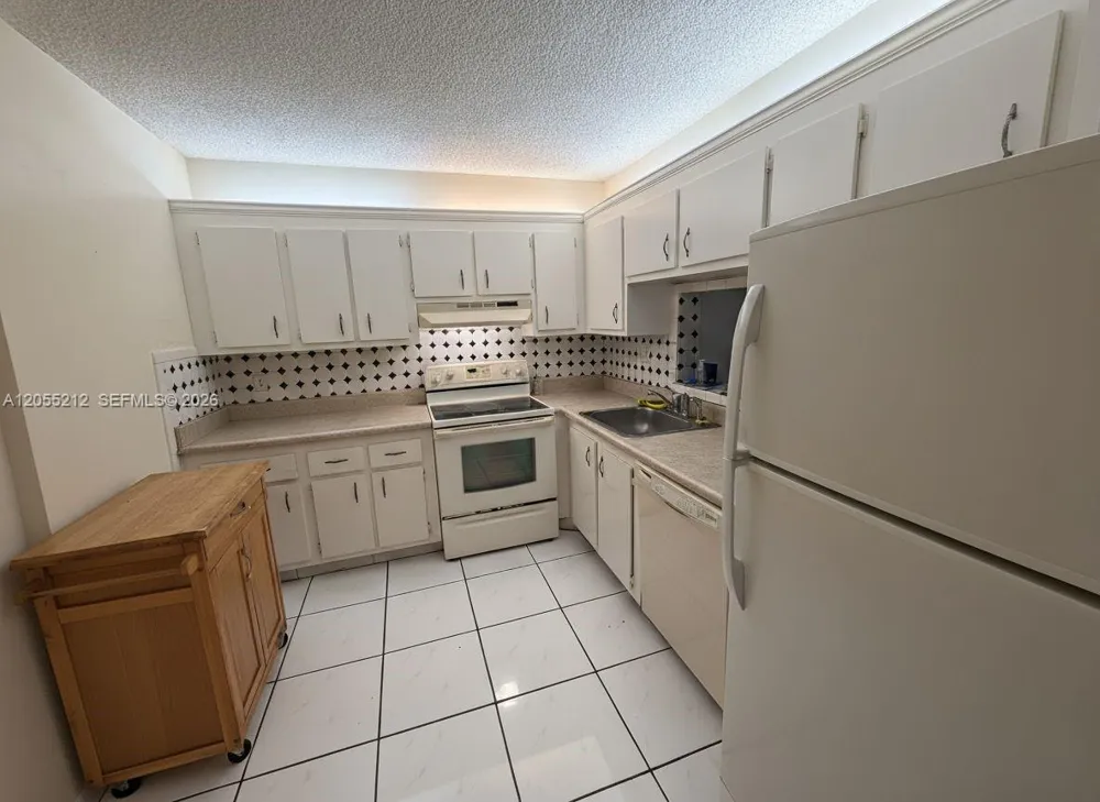 1820 SW 81st Ave #3107 North Lauderdale, FL 33068