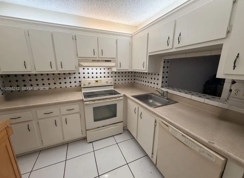 1820 SW 81st Ave #3107 North Lauderdale, FL 33068