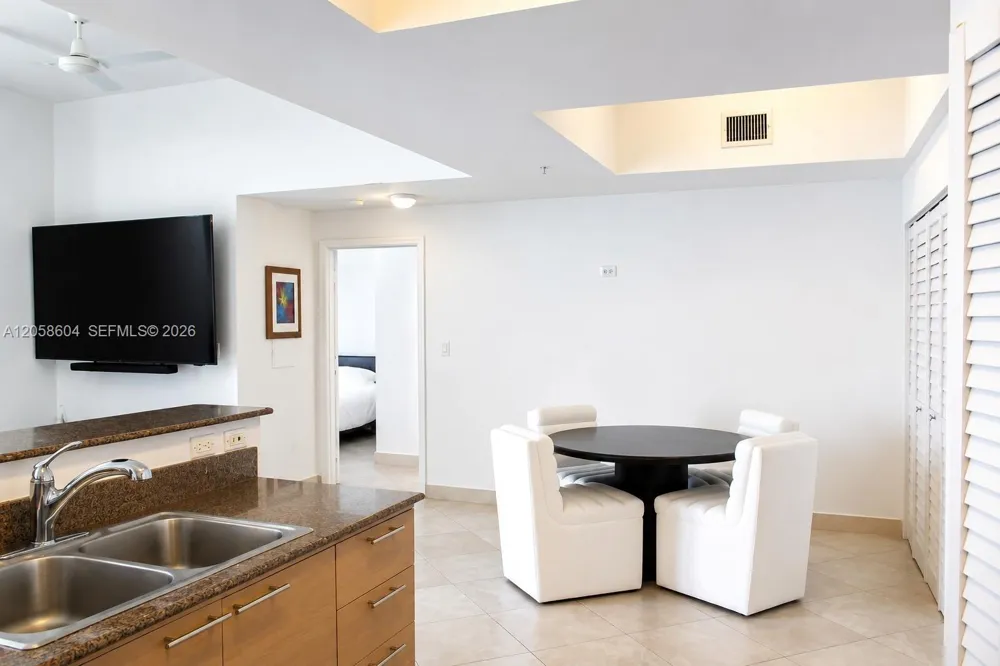 16699 Collins Ave #1003 Sunny Isles Beach, FL 33160