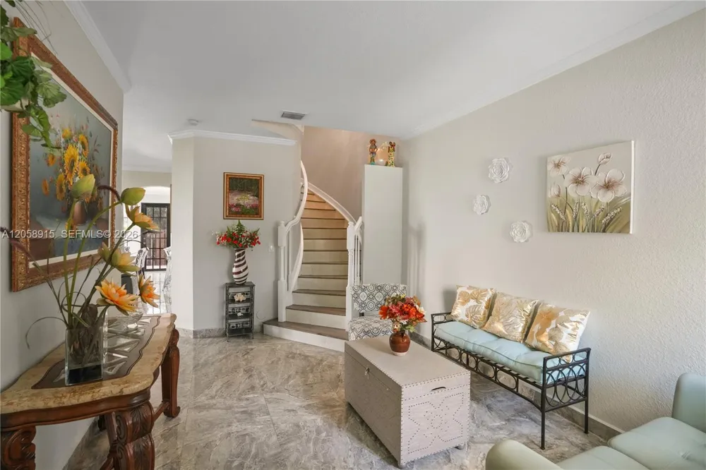 10341 NW 32nd Ter Doral, FL 33172