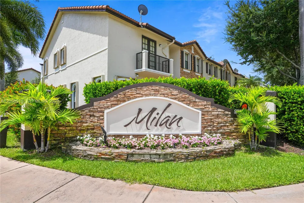 10341 NW 32nd Ter Doral, FL 33172