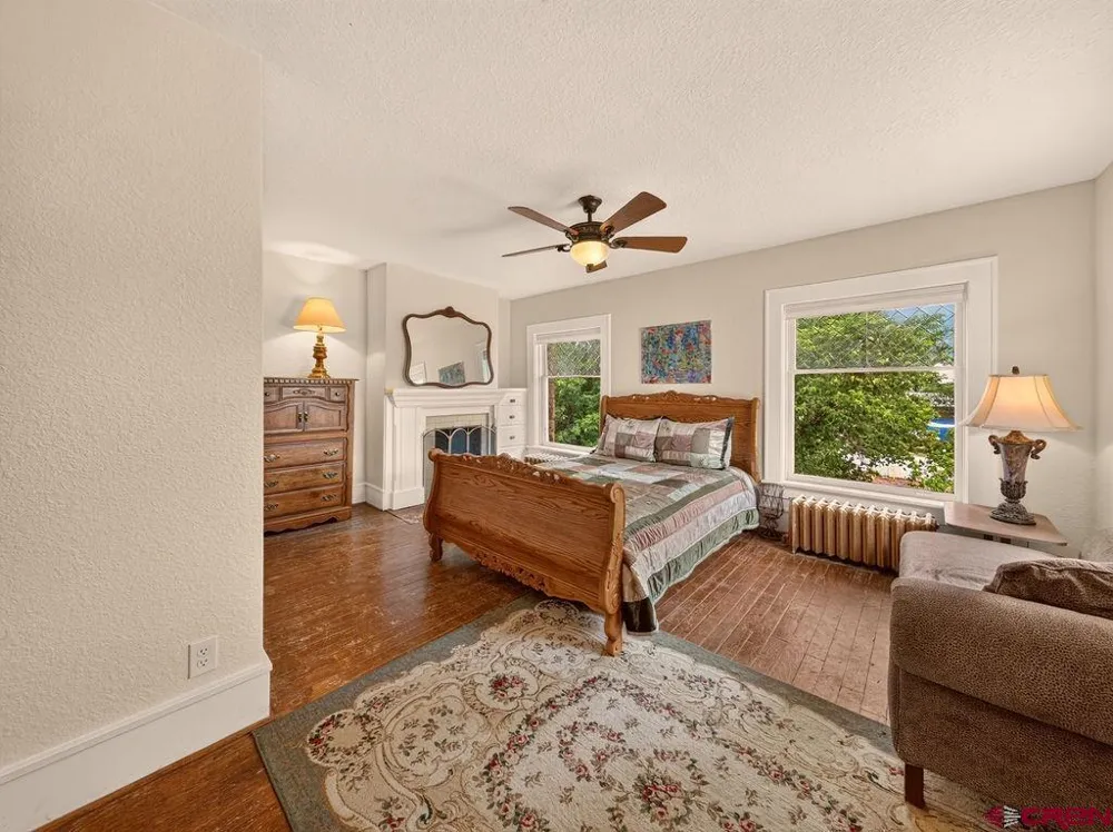 209 Bauer Avenue Mancos, CO 81328