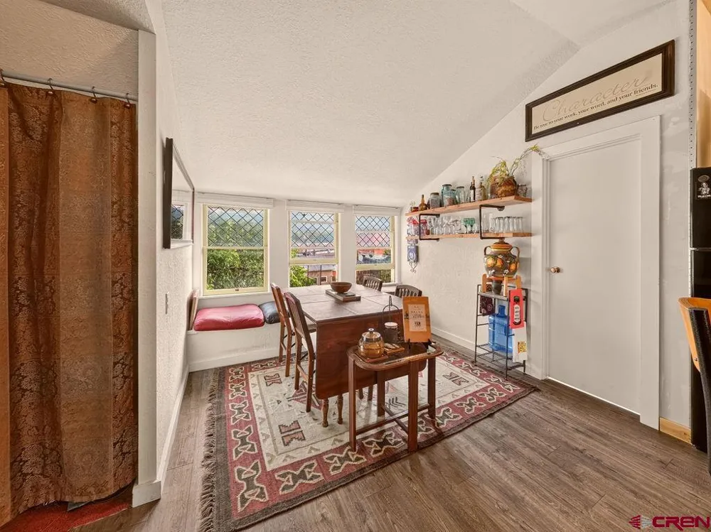 209 Bauer Avenue Mancos, CO 81328