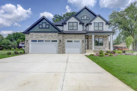 10317 Margo Lane