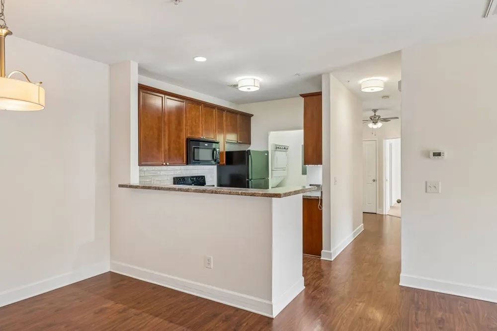 8221 Lenox Creekside Dr #B12 Antioch, TN 37013