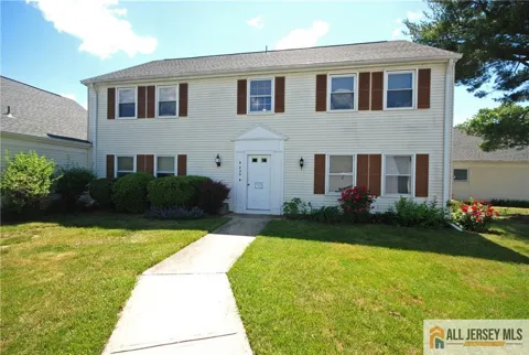 220 Manchester Lane #B