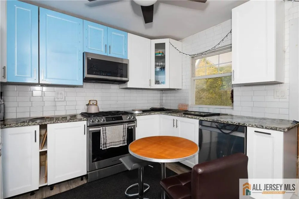 52 Cottrell Road Old Bridge, NJ 07747