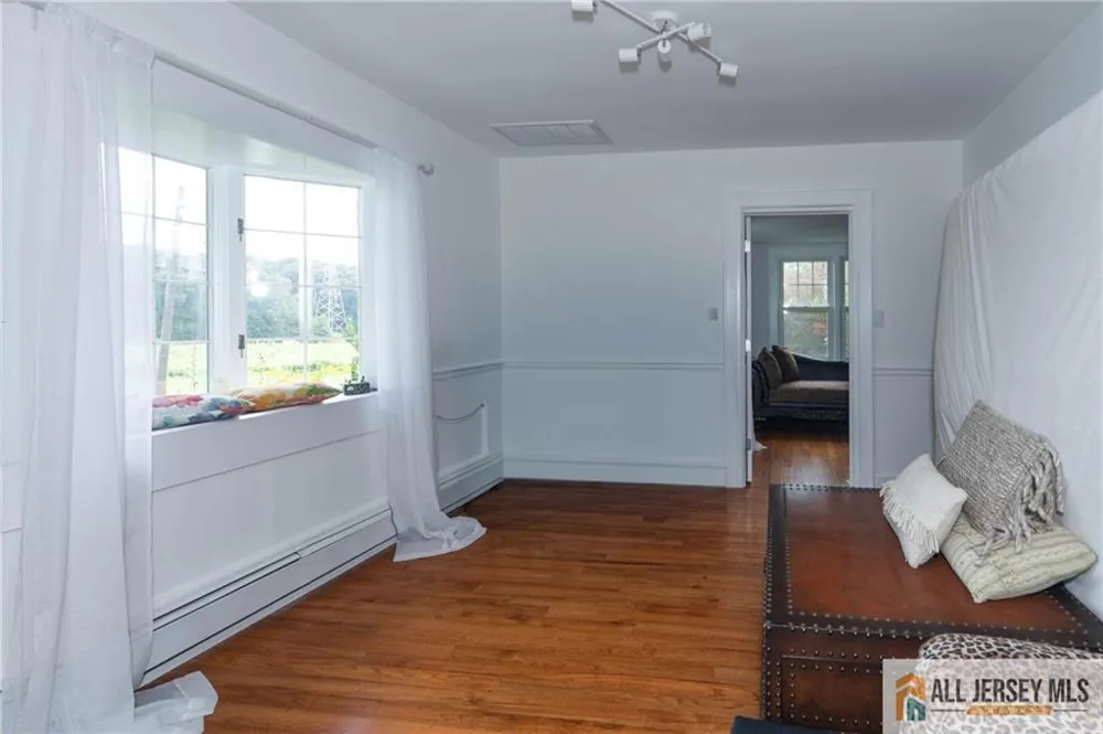 52 Cottrell Road Old Bridge, NJ 07747