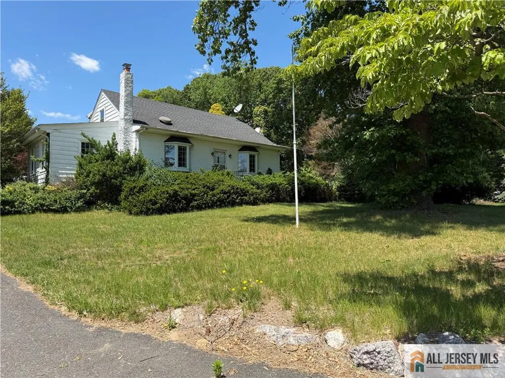 52 Cottrell Road Old Bridge, NJ 07747