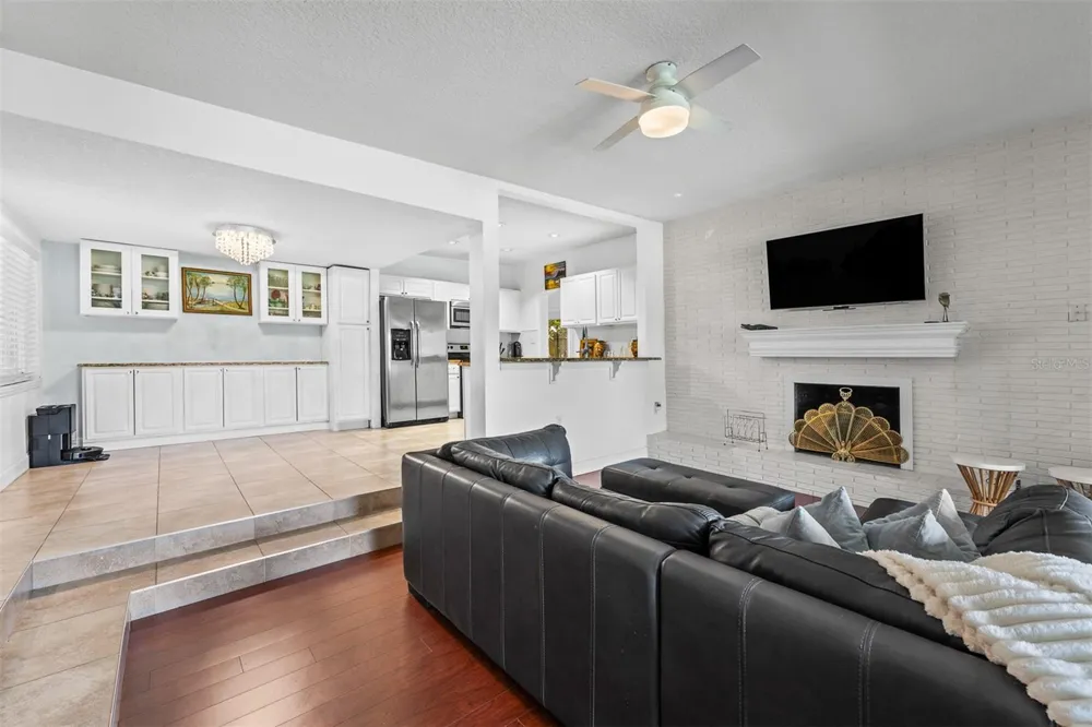 3107 LAKE MARGARET DRIVE Orlando, FL 32806
