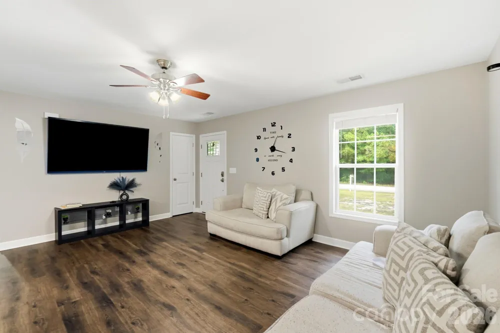 102 Twin Brook Lane Pageland, SC 29728
